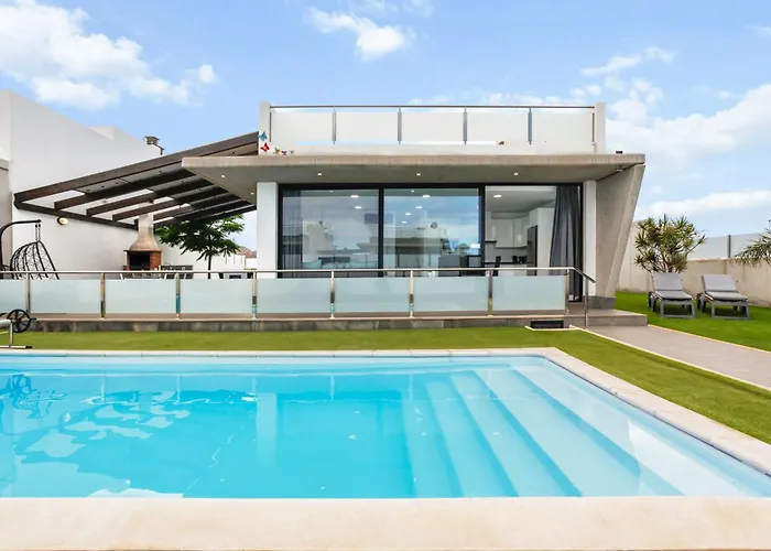 Mariposas Dreams Villa *